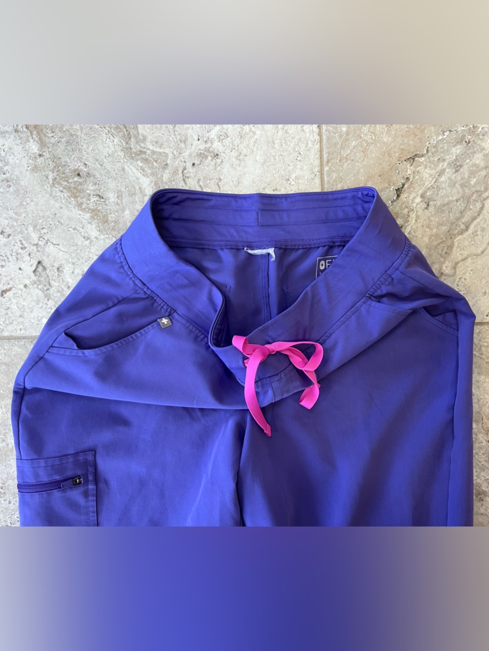 FIGS Zamora Jogger Scrub Pants in Purple w/ Pink Drawstring, size L/P - Picture 7 of 7